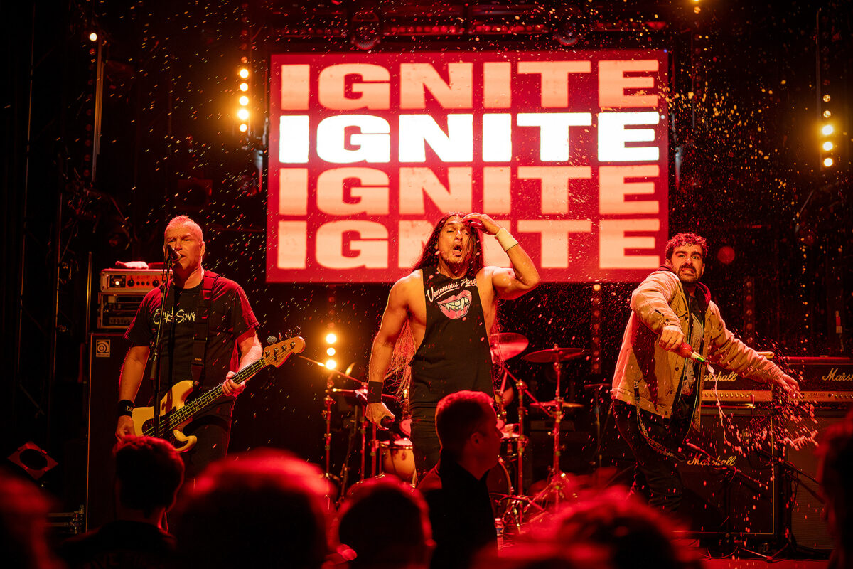 Ignite live at Rotondes in Luxembourg during a high-energy punk rock show