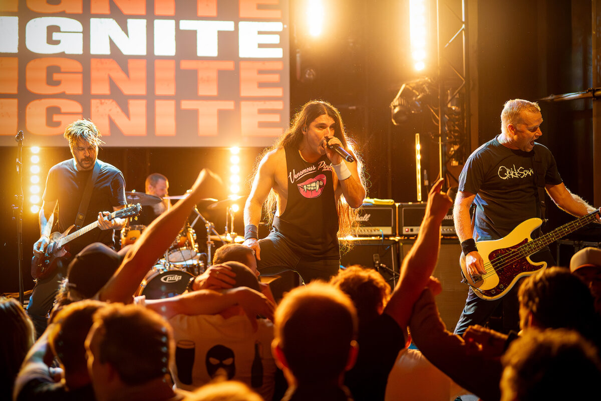 Ignite live at Rotondes in Luxembourg during a high-energy punk rock show